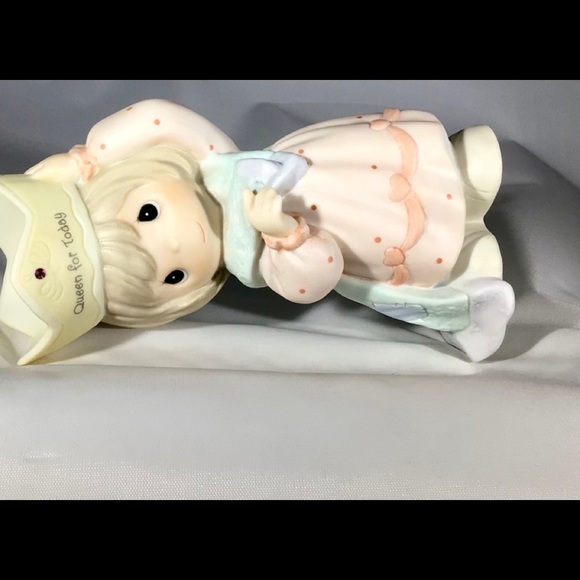 PRECIOUS MOMENTS “Mom you’re a Royal Gem” 1999 - Picture 6 of 14